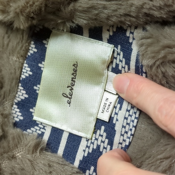 Althro Elevenses Faux Fur Open Vest - Picture 3 of 4